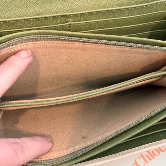 See by Chloé Lizzie Beige Leather Bi-Color Continental Wallet W/ COA - Picture 15 of 16